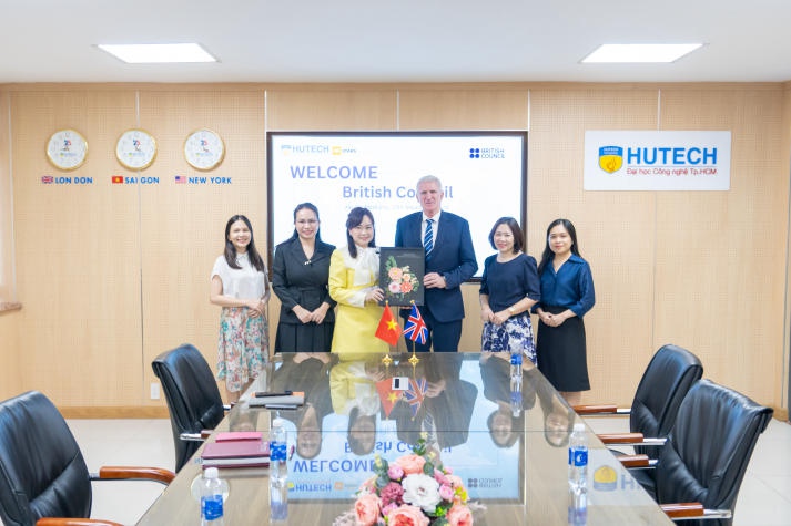 HUTECH và Hội đồng Anh (British Council) tăng cường hợp tác trong phát triển giáo dục và giao lưu quốc tế 78