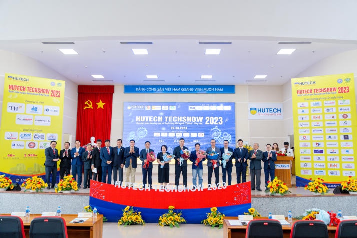 "Cơn mưa” việc làm cho sinh viên Kỹ thuật - Công nghệ tại HUTECH TECHSHOW 2024 vào 17/8 tới 70