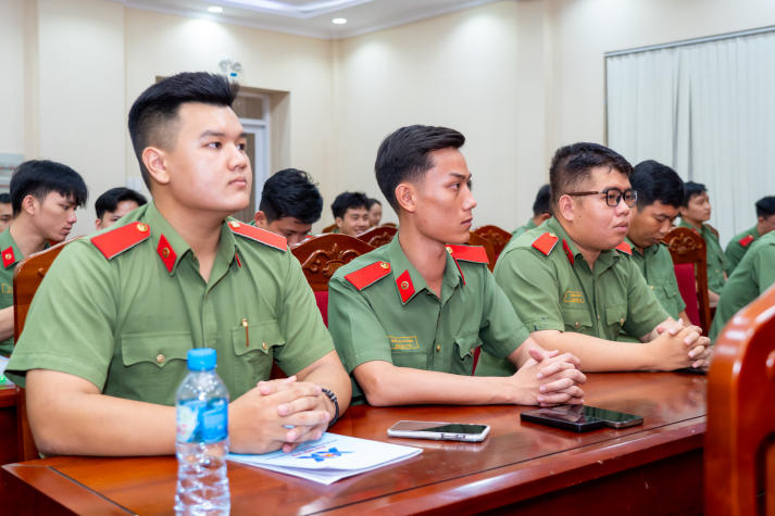 Khai giảng Chương trình đào tạo từ xa - Hợp tác bền chặt giữa HUTECH và Đại học An ninh nhân dân 20