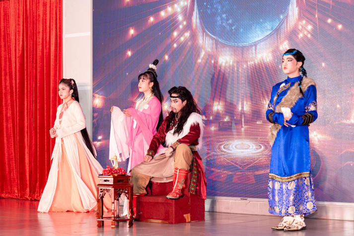 Bản lĩnh làm nền, sáng tạo làm chất - Sinh viên HUTECH nổi bật trên mọi đấu trường tài năng 75