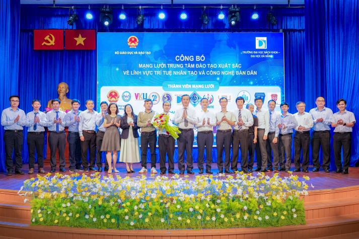 HUTECH joins the network of technology excellence training centers 42