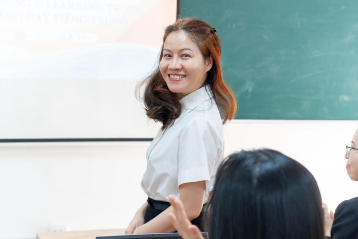 Giảng viên Khoa Trung Quốc học trao đổi kinh nghiệm giảng dạy qua Seminar "Ứng dụng E-learning trong giảng dạy tiếng Trung" 15