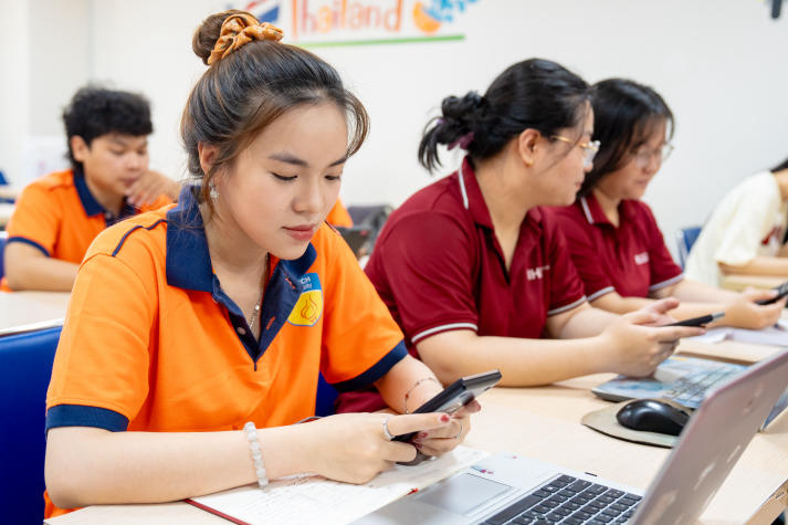 HUTECH nhận tài trợ thiết bị học tập từ Đại học Lincoln (Hoa Kỳ) với tổng giá trị 100 triệu đồng 53