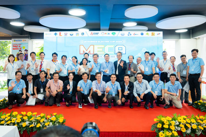 MECA 2025 Finals: HUTECH students conquer technology through practical projects 17