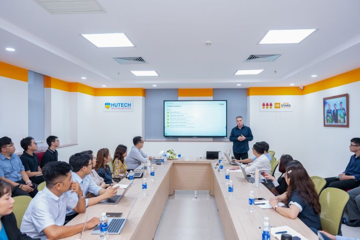 CB-GV-NV Khoa Quản trị kinh doanh tiếp cận hành trình từ ý tưởng nghiên cứu đến công bố quốc tế 41