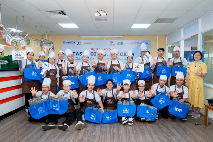 [Video] HUTECH Students Showcase Culinary Talent in the “Taste of Chicken” Grand Finale 100