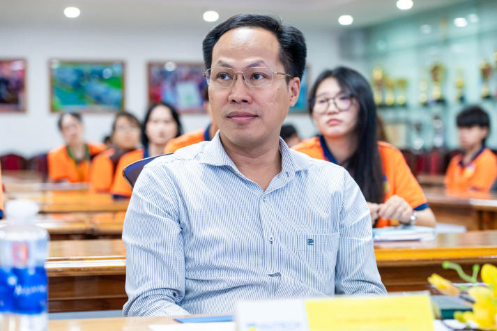 Học bổng Dám ước mơ - Chạm thành công 2025: Lan tỏa giá trị vượt khó và khát vọng vươn lên của thế hệ trẻ HUTECH 63