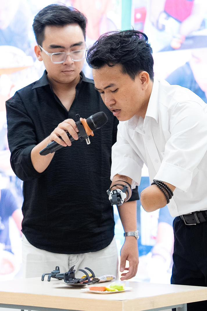 HUTECH-ers đam mê khởi nghiệp có thể đăng ký dự thi HUTECH Startup Wings 2025 từ hôm nay 120