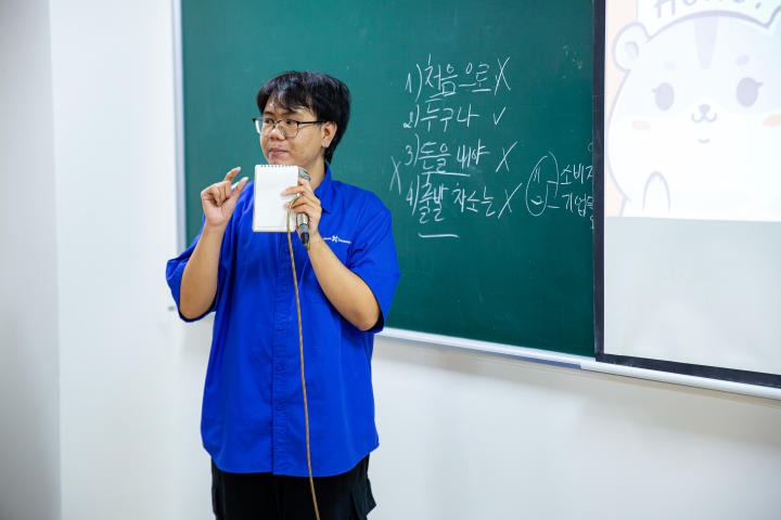 Sinh viên Hàn Quốc học luyện “Chiến lược giải đề thi đọc TOPIK” 45
