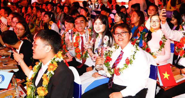 90 cá nhân, 03 tập thể “Sinh viên 5 tốt” cấp Trung ương của HUTECH được vinh danh tại Hà Nội 27