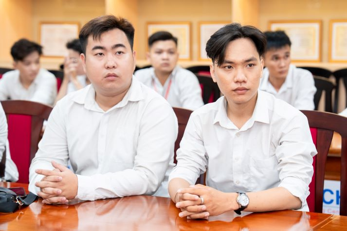 [Video] Loạt đồ án tốt nghiệp “chạm” thực tiễn của sinh viên Ô tô I-HUTECH gây ấn tượng mạnh 22