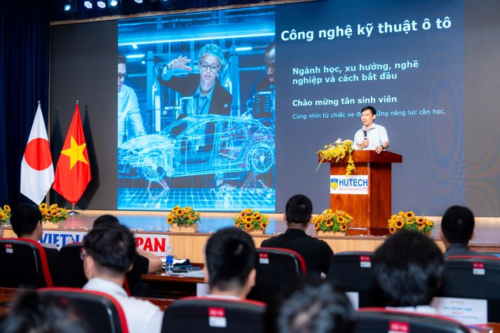 [Video] VJIT Connect 2026: Mở đầu hành trình học tập, kết nối tương lai nghề nghiệp 71