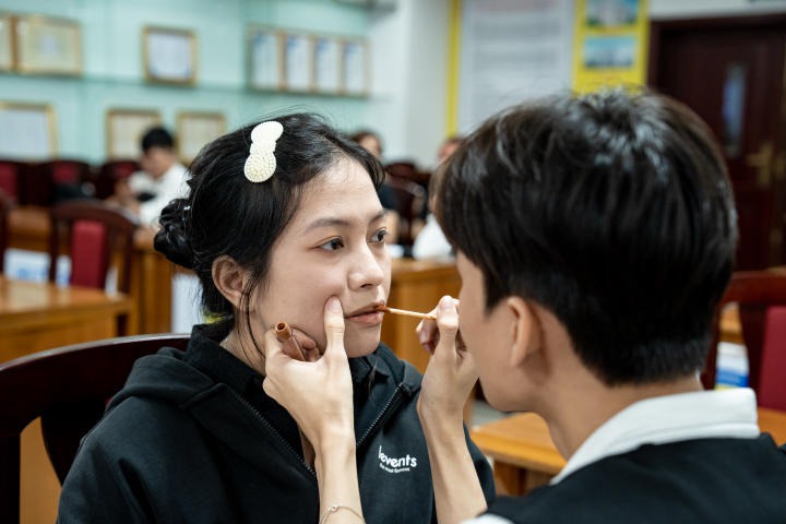 Sinh viên Khoa Trung Quốc học trổ tài makeup tôn vinh nhan sắc người phụ nữ nhân dịp 08/03 56