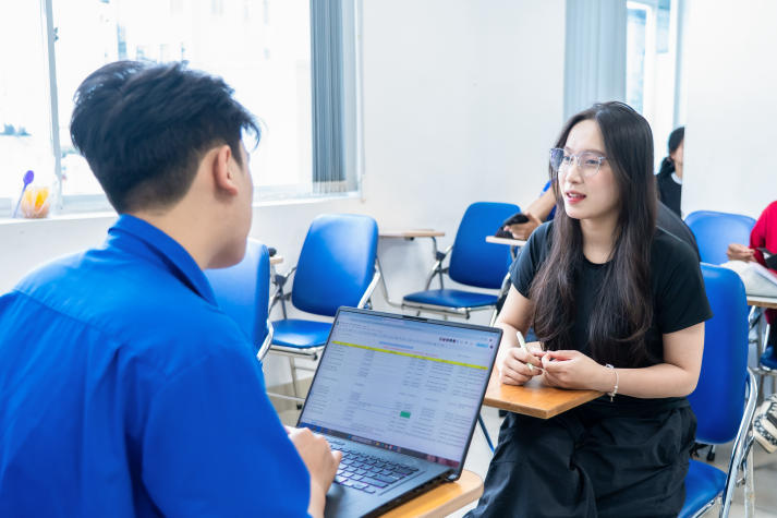 Hoàn tất phỏng vấn tuyển quân Mùa hè xanh HUTECH 2025, sẵn sàng cho ngày ra quân 55