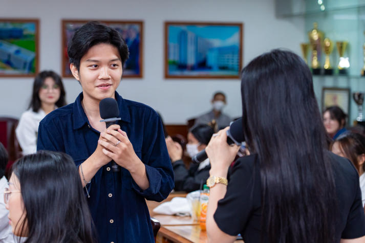 Kết nối tri thức và trái tim, sinh viên Tâm lý học vững vàng trên hành trình chinh phục nghề 45