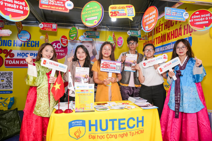 Tư vấn mùa thi năm 2025 tại Đồng Nai: HUTECH giải đáp “tất tần tật” thắc mắc ngành nghề, học phí, học bổng cho teen 2k7 31