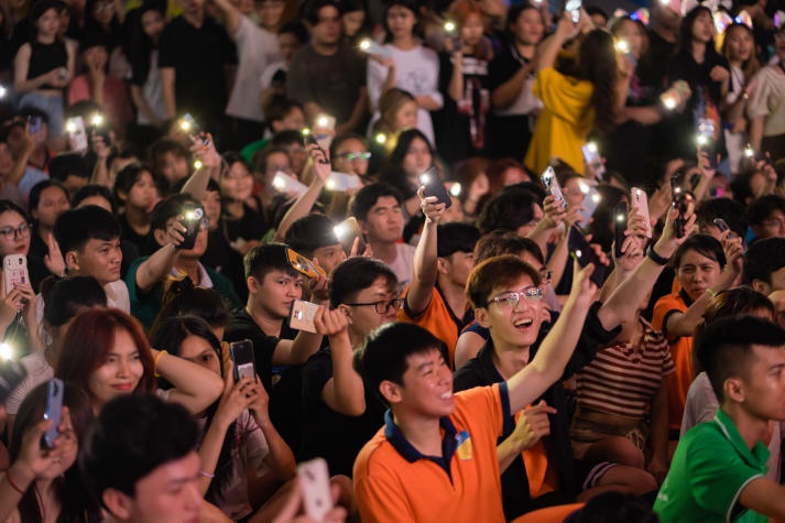 CLB Văn hoá - Văn nghệ, CLB Thể dục - Thể thao tham gia Hội trại Tập huấn Câu lạc bộ HUTECH lần 3 từ 08 - 09/6 tới 51