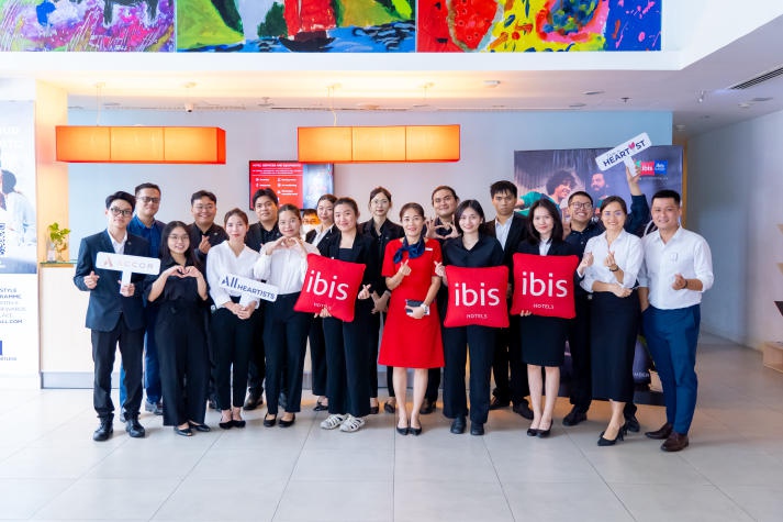 [Ảnh] Tham quan Novotel Living & ibis Saigon South, sinh viên HUTECH - CYU mở rộng kiến thức về môi trường dịch vụ cao cấp 102