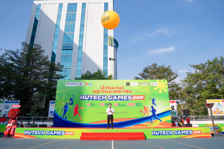 TS. Huỳnh Ngọc Anh gửi gắm kỳ vọng về thế hệ sinh viên bản lĩnh, sáng tạo và giàu khát vọng cống hiến 24