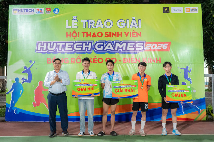 [HUTECH Games 2026] Nóng dần với những màn kéo co quyết liệt và điền kinh bứt tốc 467