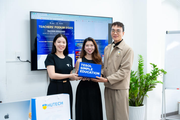 Trải nghiệm tại Simple Edu: Sinh viên Khoa Tiếng Anh hiểu rõ hơn về nghề giảng dạy 44