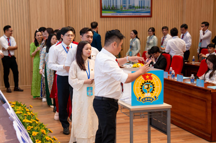 Đại hội Công đoàn HUTECH khóa XI, nhiệm kỳ 2025-2030: Khát vọng đổi mới, hướng đến tổ chức vững mạnh 268