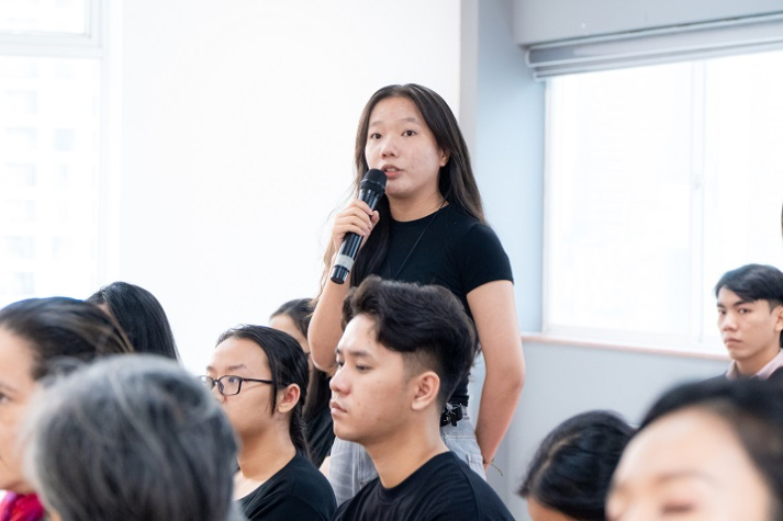 Kết nối tri thức quốc tế: Chuyên gia nước ngoài đồng hành cùng sinh viên HUTECH 63