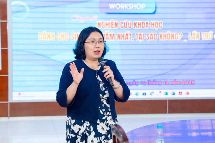 Bước đệm nghiên cứu: Tân sinh viên Tài chính - Thương mại tiếp cận phương pháp luận khoa học 76