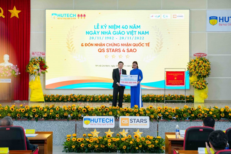 HUTECH long trọng đón nhận chứng nhận QS Stars 4 Sao trong Lễ  kỷ niệm 40 năm Ngày Nhà giáo Việt Nam 20/11 228