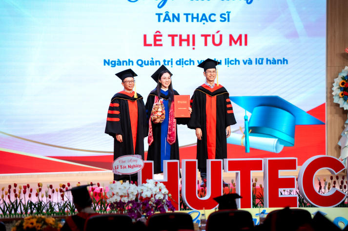 Lễ trao bằng tốt nghiệp HUTECH: Dấu son cho hành trình bền bỉ chinh phục tri thức 36