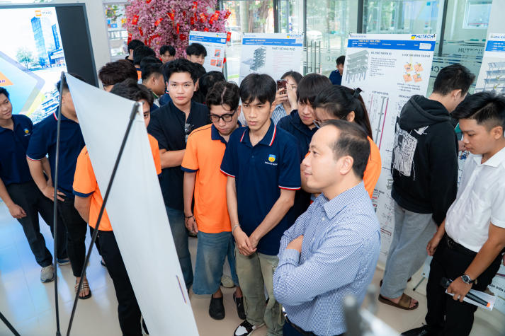 Chạm ngõ nghề nghiệp từ đồ án số: Dấu ấn sinh viên Khoa Xây dựng tại BIM Project Showcase 2026 47