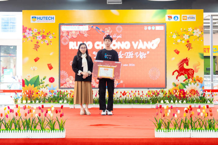 [Video] HUTECH Chào Xuân 2026: “Bật mood” Tết Việt giữa khuôn viên trường 193