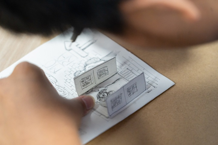 [Ảnh] Sáng tạo và tri ân: Cuộc thi thiết kế thiệp 20/11 của Khoa Kiến trúc - Mỹ thuật HUTECH 47