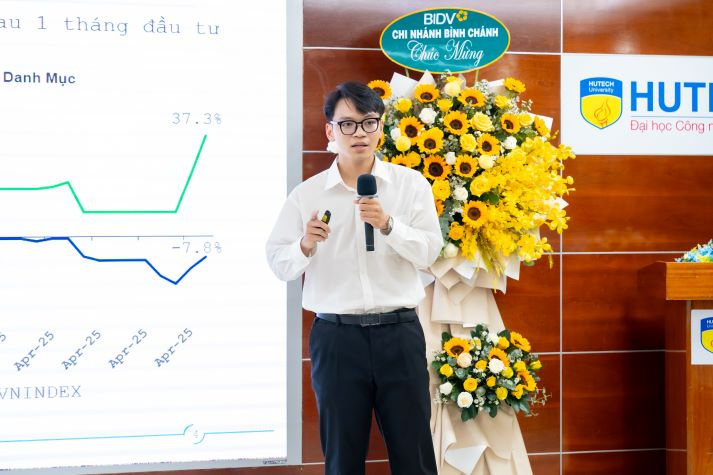 [Video] HUTECH-ers khẳng định vị thế với chiến thắng ngoạn mục tại “Đỉnh cao chứng trường 2025” 71