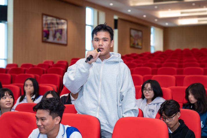 Vi vu HUTECH, đoàn học sinh tỉnh Trà Vinh khám phá “Đại học GenZ” 74