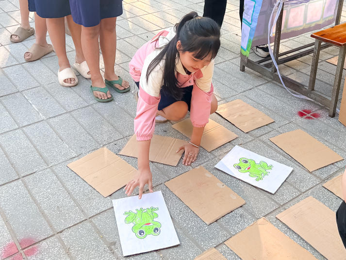 Tuổi trẻ Khoa Quản trị Du lịch - Nhà hàng - Khách sạn mang xuân đến vùng đất nghĩa tình 79