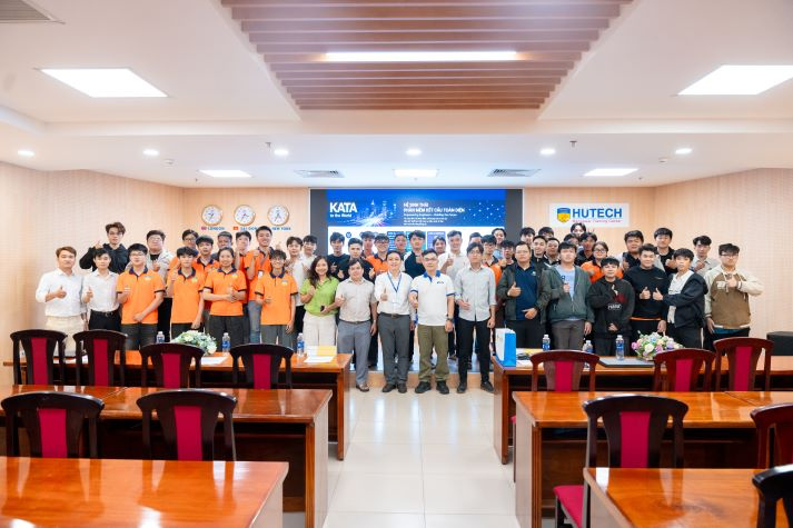 Sinh viên Khoa Xây dựng cập nhật xu hướng AI và BIM trong triển khai hồ sơ công trình 89