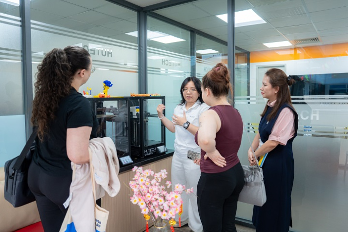 Tiếp nối hành trình kiến tạo tri thức xuyên biên giới: HUTECH ký kết thỏa thuận Erasmus+ với WSB Merito University in Wrocław 40