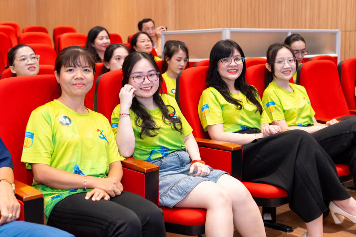 ​Khép lại HUTECH Running Challenge 2026: Tôn vinh hành trình bền bỉ, lan tỏa tinh thần sống khỏe 23