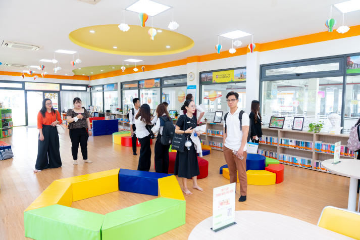 Học viên cao học HUTECH khám phá cơ hội nghề nghiệp và phương pháp giảng dạy quốc tế tại Royal School 63