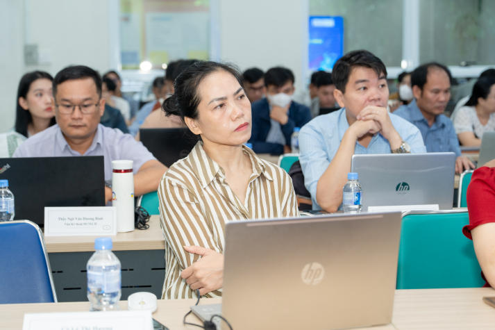 Giảng viên HUTECH tiếp cận phương pháp giảng dạy, đánh giá người học thời AI 62