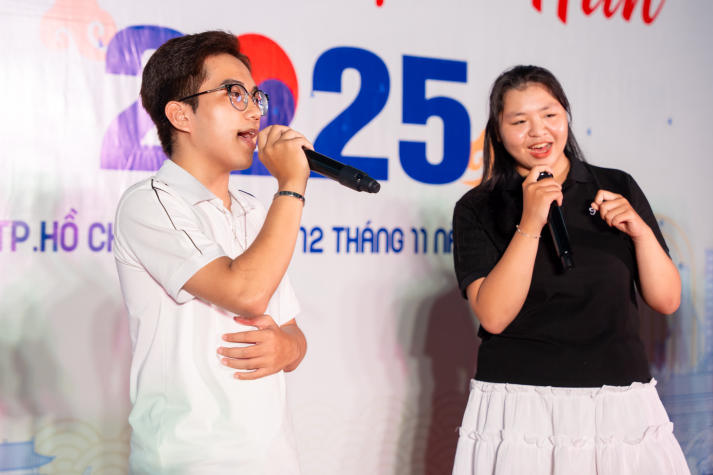 A burst of cultural colors at the Vietnam - Korea Cultural Festival 2025: Connection and integration 93