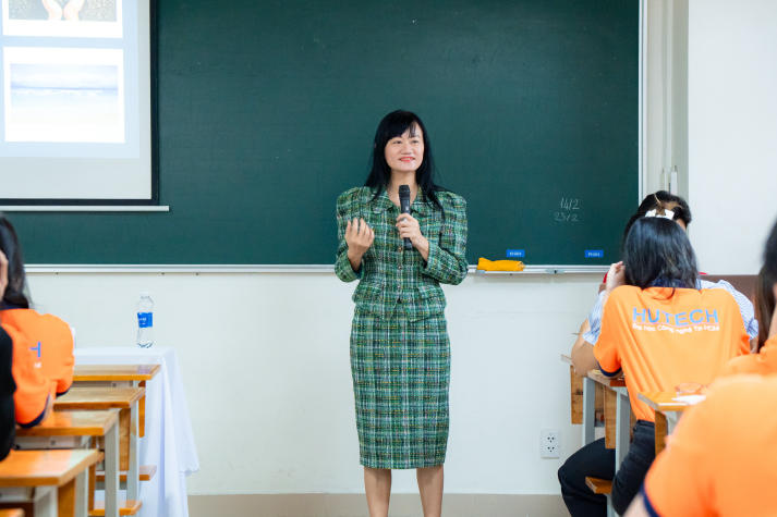 HUTECH students expand creative thinking and global connections through a workshop series with Philippine speakers 26