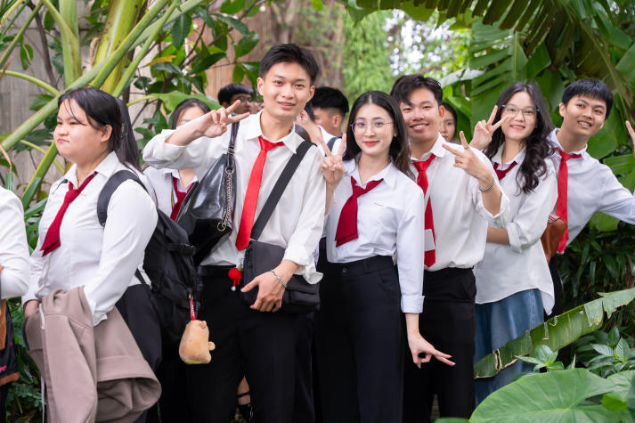 Exploring a Green Resort Experience with HUTECH Students at An Lam Retreats Saigon River 72