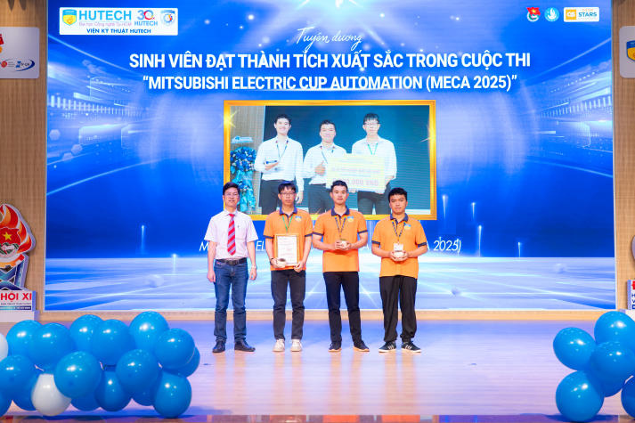 Sinh viên Viện Kỹ thuật bứt phá thành tích, sẵn sàng chinh phục năm học mới 55