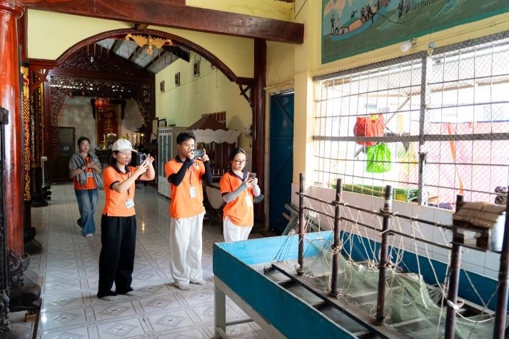 Sinh viên Quản trị dịch vụ du lịch và lữ hành học phát triển du lịch bền vững từ thực tế Cần Giờ 48