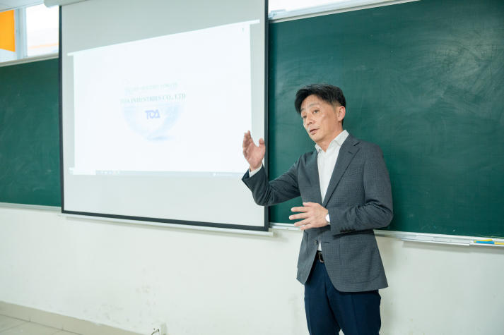 Sinh viên ngành Công nghệ kỹ thuật ô tô VJIT tiếp cận cơ hội thực tập Nhật Bản cùng TOA Kogyo 35