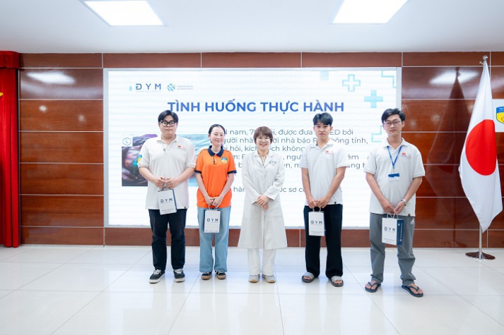 Hội thảo First Aid Skill: Trang bị “lá chắn” bảo vệ sức khỏe toàn diện cho sinh viên VJIT 93