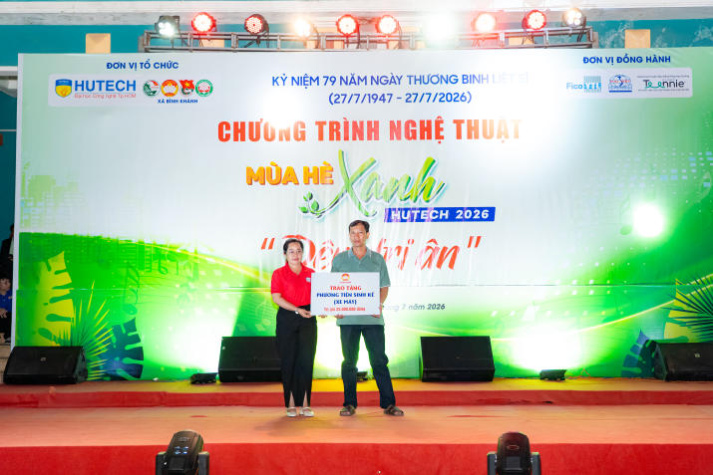 [Video] Tuổi trẻ HUTECH dựng xây những công trình nghĩa tình tại xã Bình Khánh 57