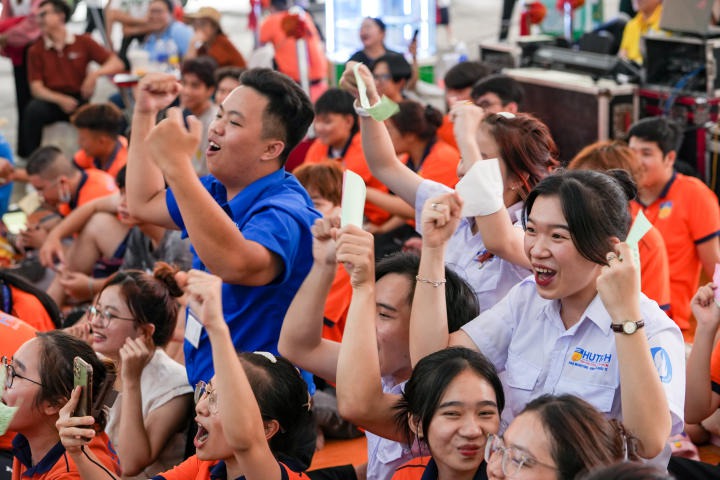 [Album ảnh] Những khoảnh khắc đáng nhớ tại Hội trại truyền thống Amazing HUTECH 2023 93